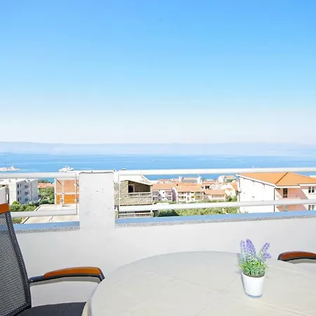 Solis * Μακάρσκα